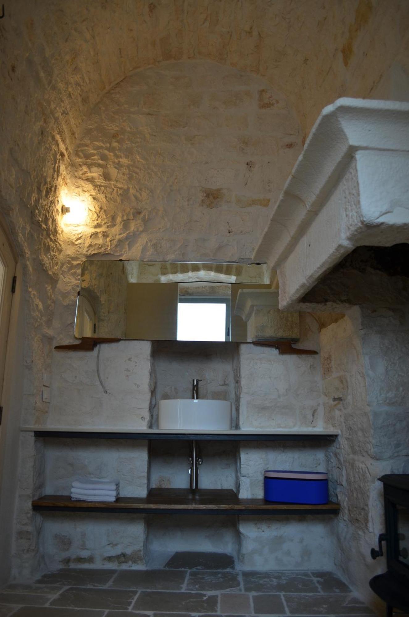 B&B Fuga Al Trullo Остуни Екстериор снимка
