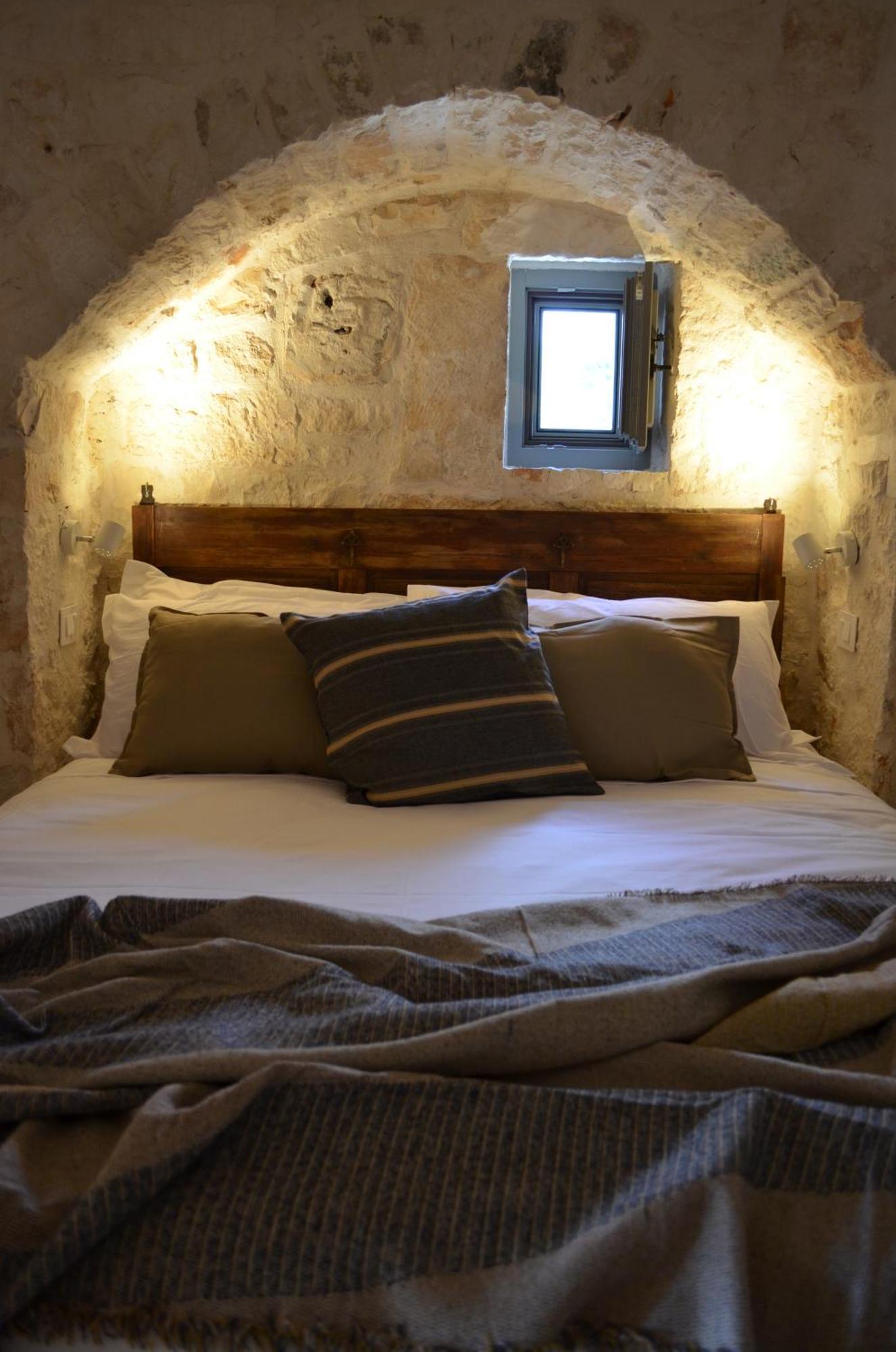 B&B Fuga Al Trullo Остуни Екстериор снимка